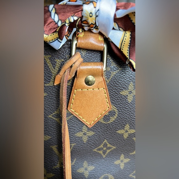 Louis Vuitton Alma BB PM - Picture 2 of 8